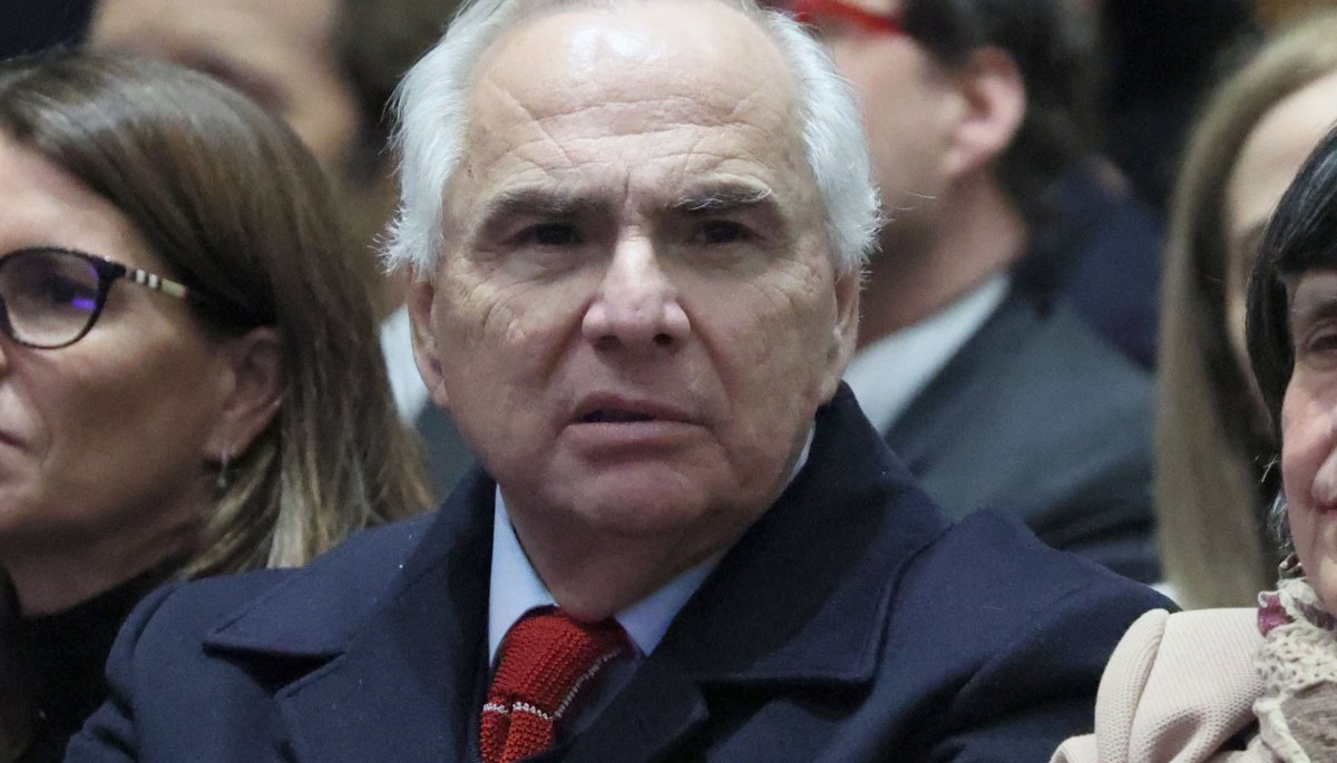 Diputados demandan la formalización de Andrés Chadwick por su vinculación con Parque Capital y señalan a la UDI: «Deben proporcionar explicaciones».