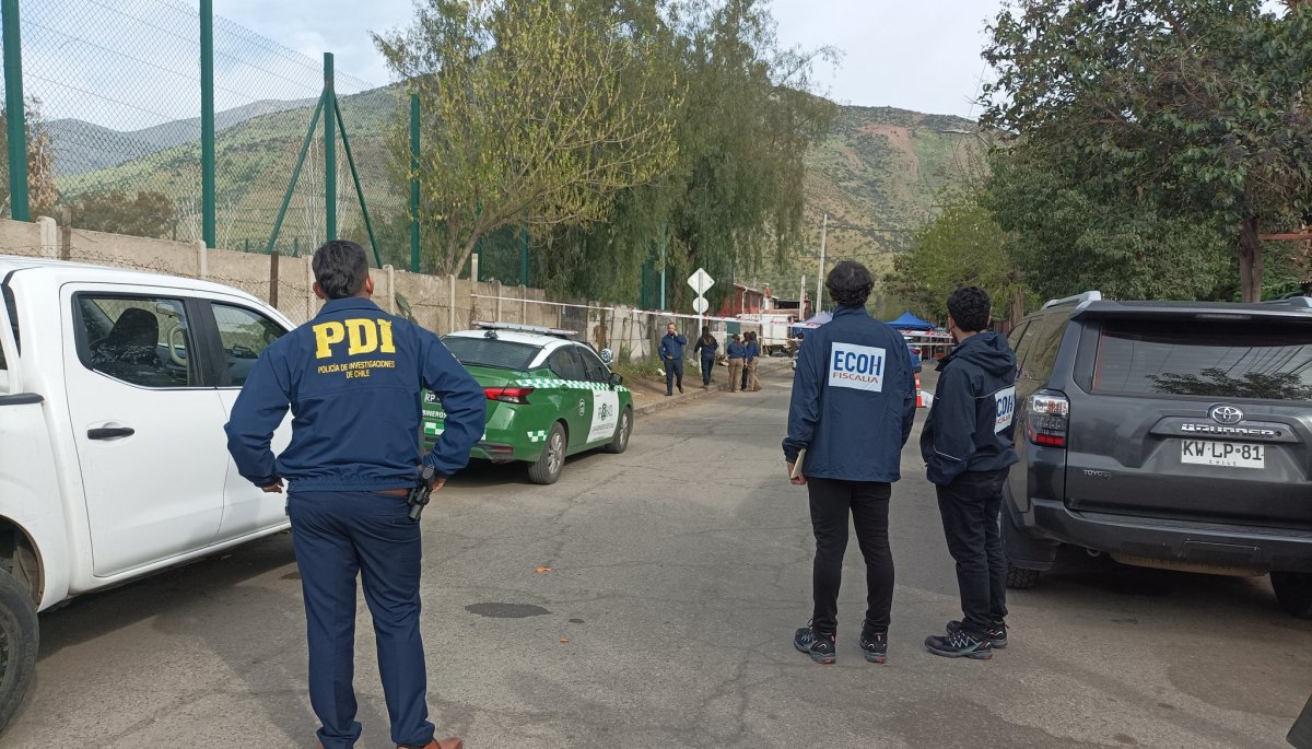 Indagan el homicidio de un hombre que fue agredido con un arma blanca tras una pelea en Limache.