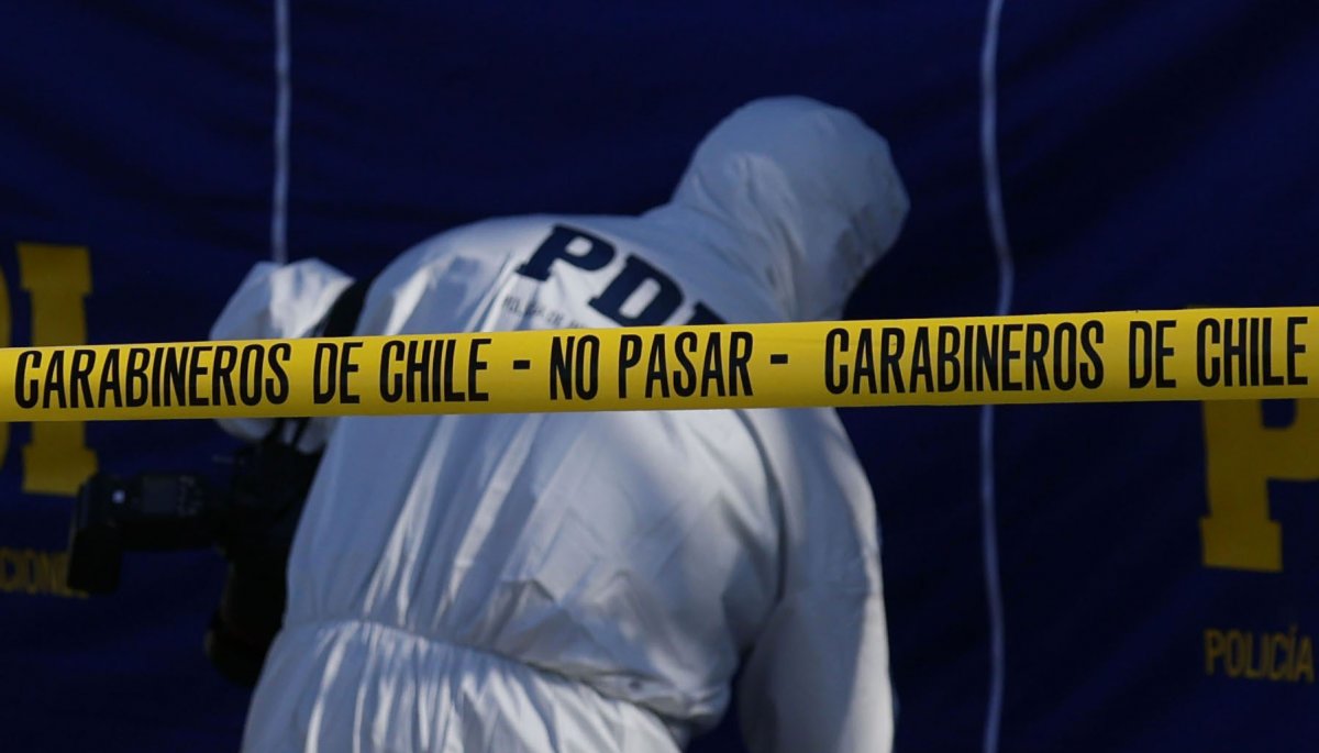 Puente Alto: hombre fallecido y mujer herida de gravedad tras tiroteo por conflicto entre vecinos.