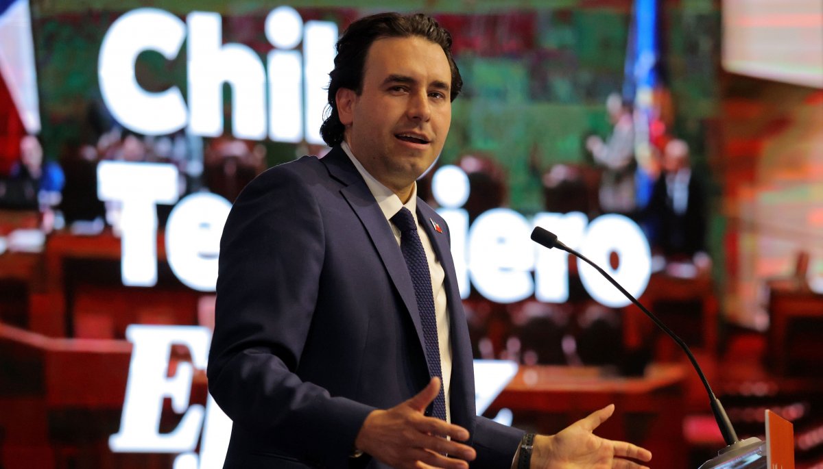 El diputado Mirosevic sugirió suprimir las secretarías generales de Gobierno y de Presidencia.