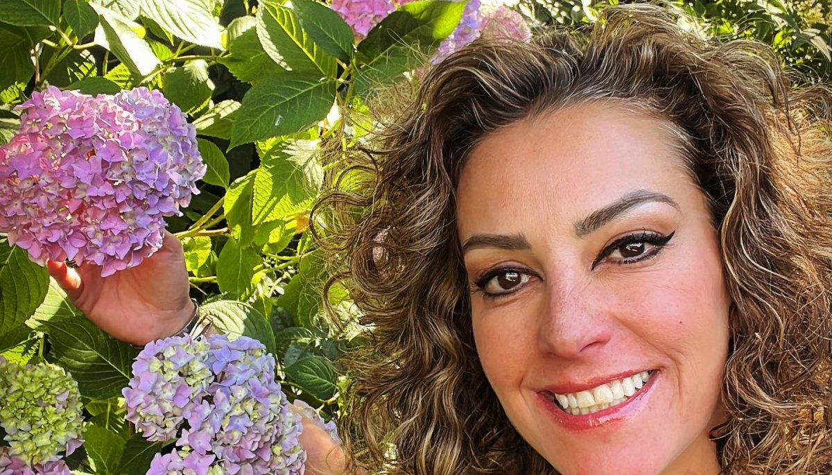 Titi Ahubert crea una cuenta en plataforma para adultos debido a problemas financieros.