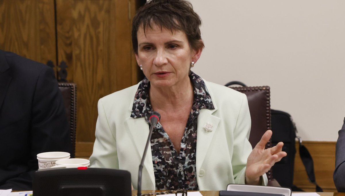 Tohá responde a los comentarios del ministro argentino sobre el Presidente Boric: «No somos un país que se deja pisotear».