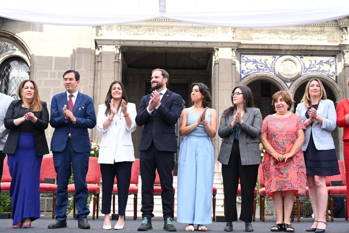 Jaime Bellolio toma posesión como alcalde de Providencia por un periodo de cuatro años.