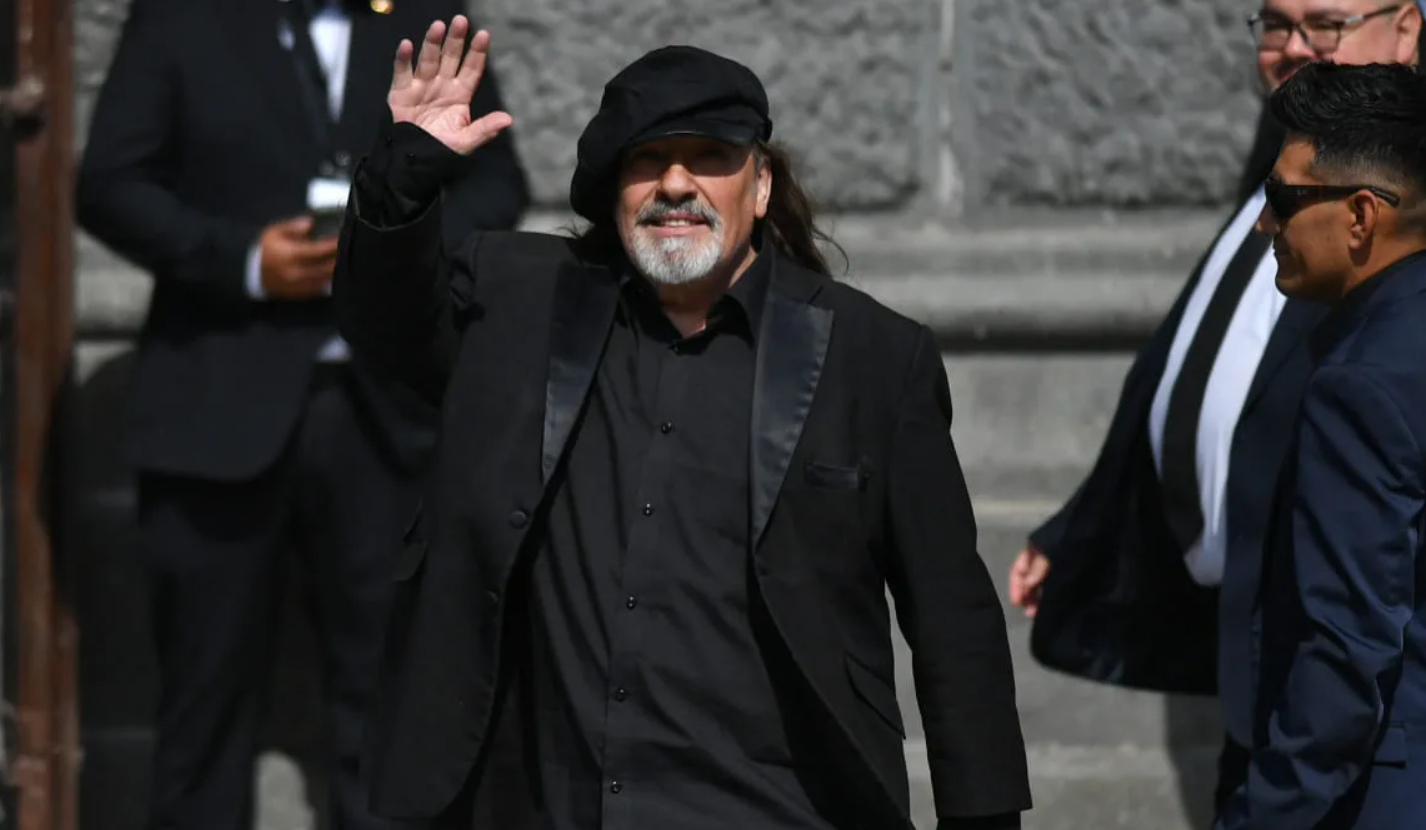 Negro Piñera y su lucha contra la leucemia.