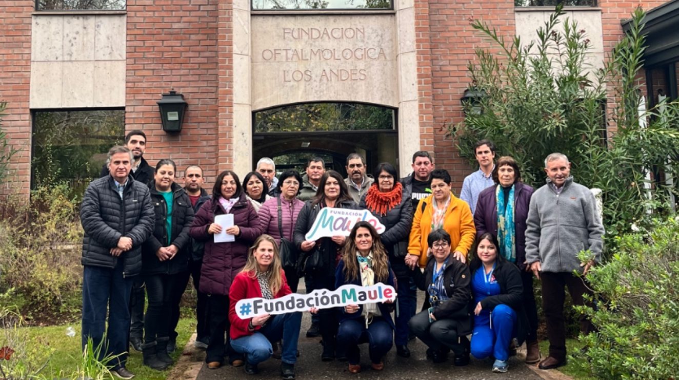 Colaboración entre la Fundación Maule y la Fundación Oftalmológica Los Andes permitió que pacientes recibieran cirugía gratuita.