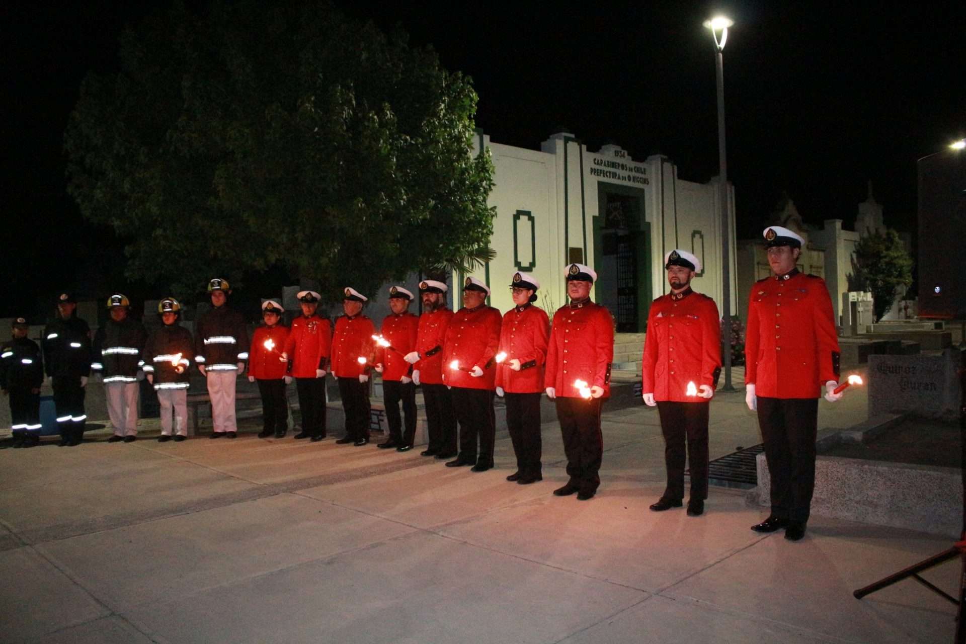 Bomba Arturo Prat conmemora 112 años de servicio a la comunidad.