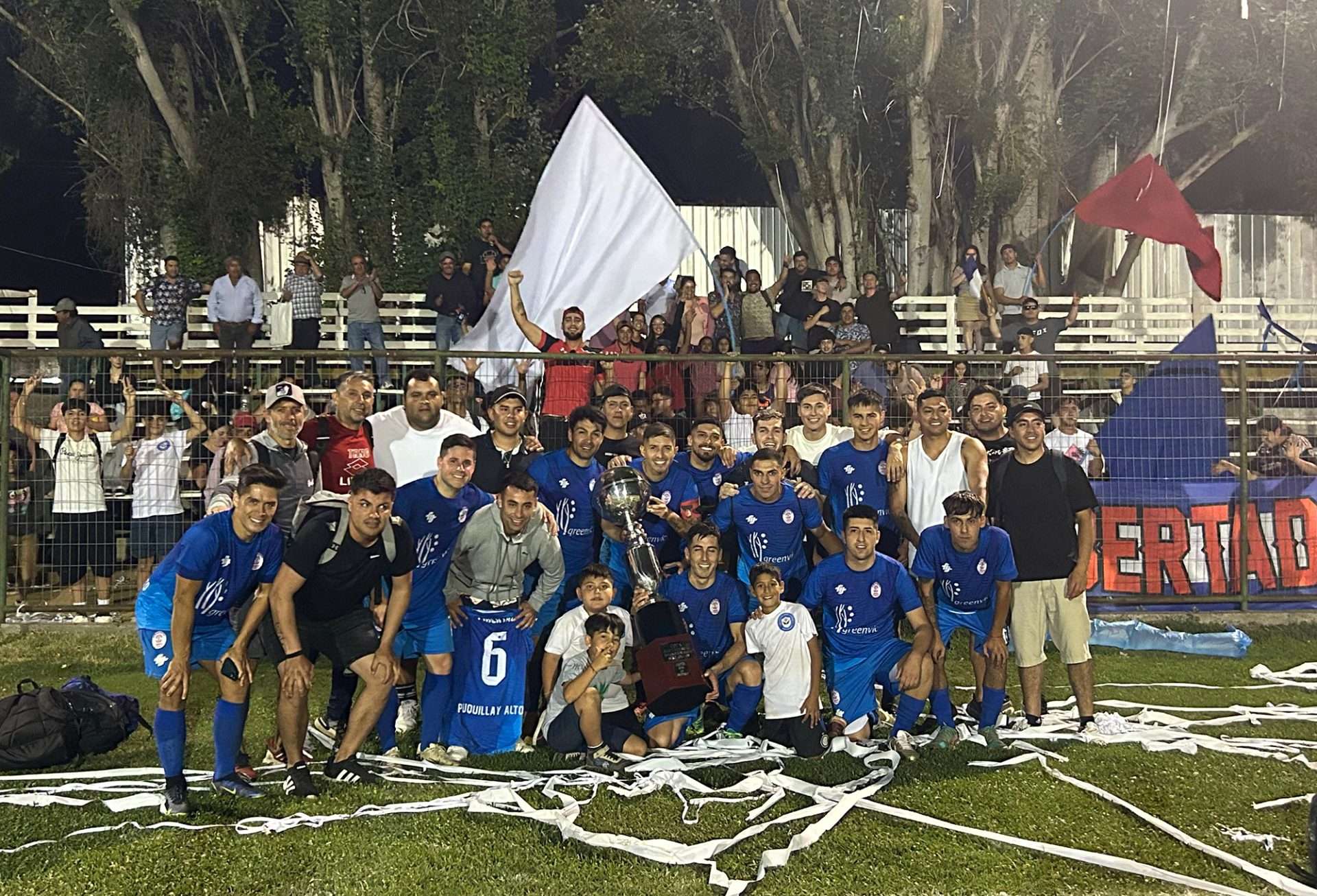 Libertad de Puquillay se coronó campeón en el Campeonato Oficial de Placilla.