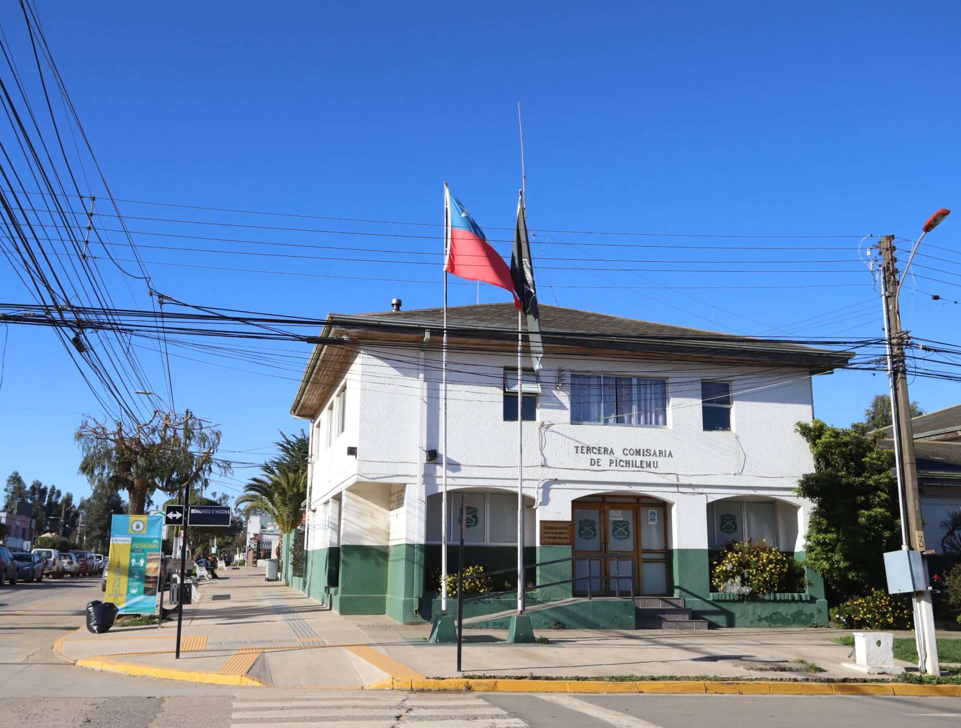 Capturan a pareja que realizaba transacción de droga en pleno centro.