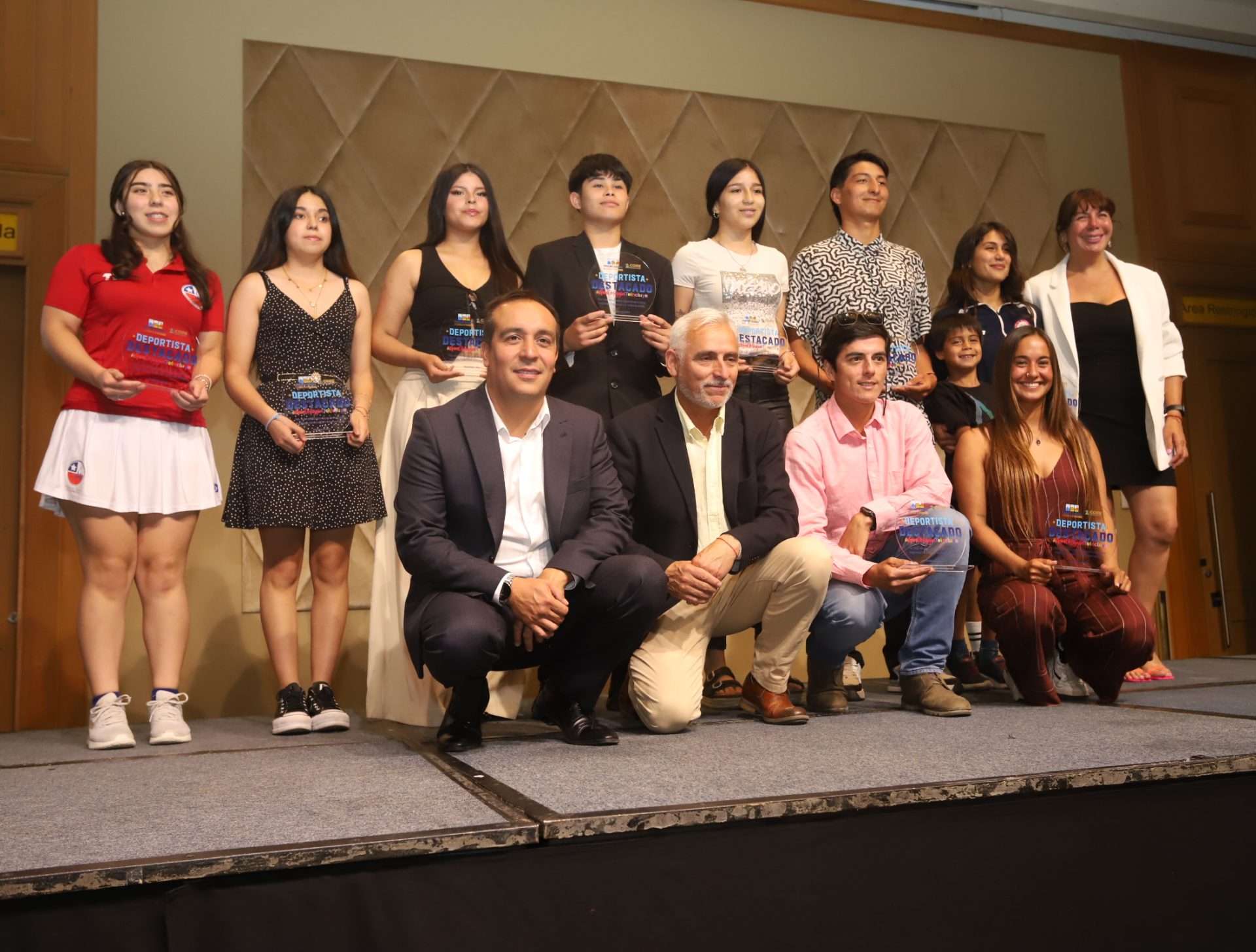 Cada competencia es una oportunidad para seguir creciendo y representar a Chile con pasión y compromiso.