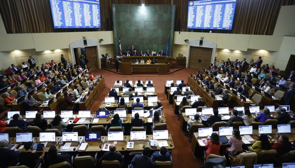 Día decisivo para la reforma previsional: El Gobierno requiere un mínimo de 77 votos para lograr su aprobación en la Cámara de Diputados.