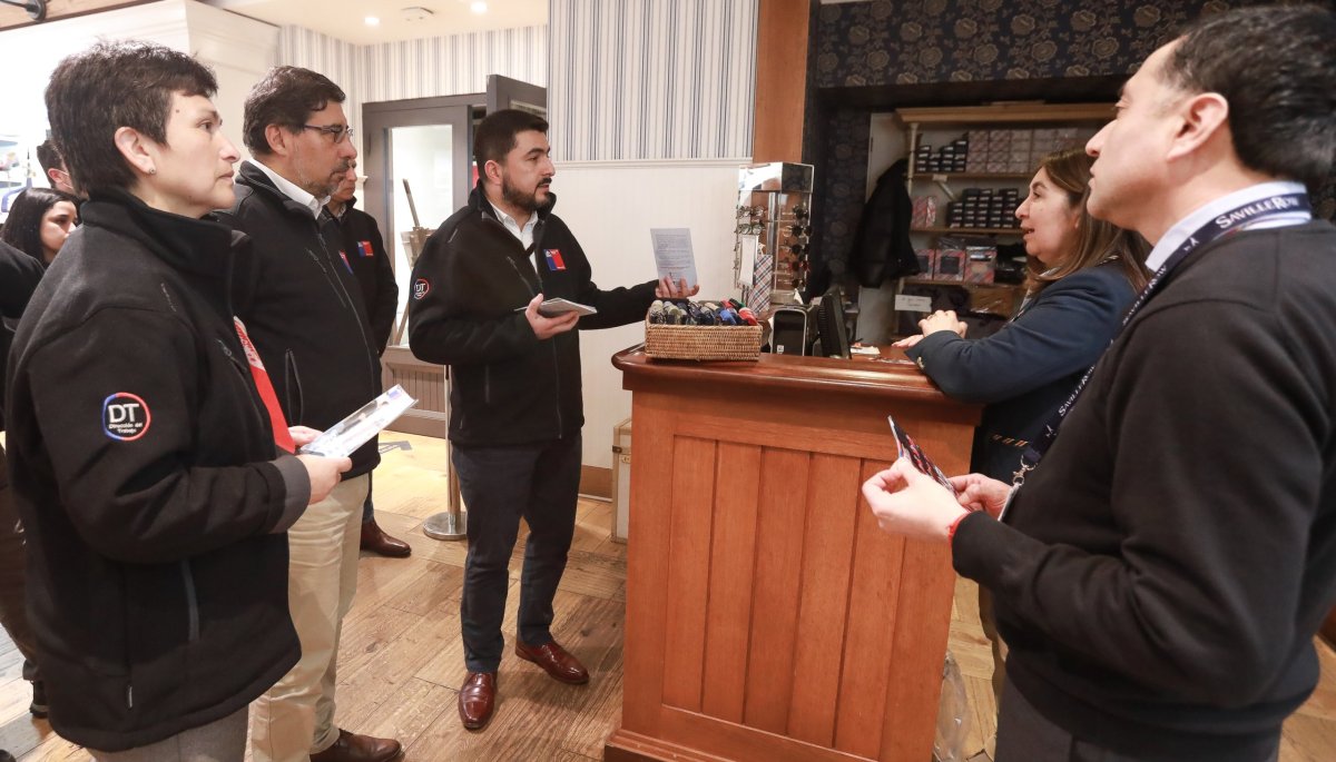 La Dirección del Trabajo impuso multas por cerca de $160 millones a empleadores que no cumplieron con los feriados de Navidad y Año Nuevo.