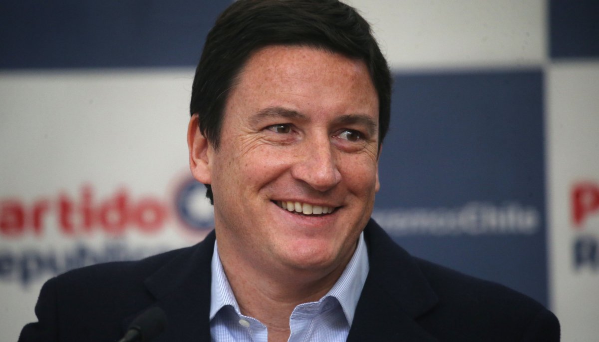 Arturo Squella, presidente de Republicanos, revela las verdaderas razones detrás de la negativa a participar en Primarias con Evelyn Matthei.