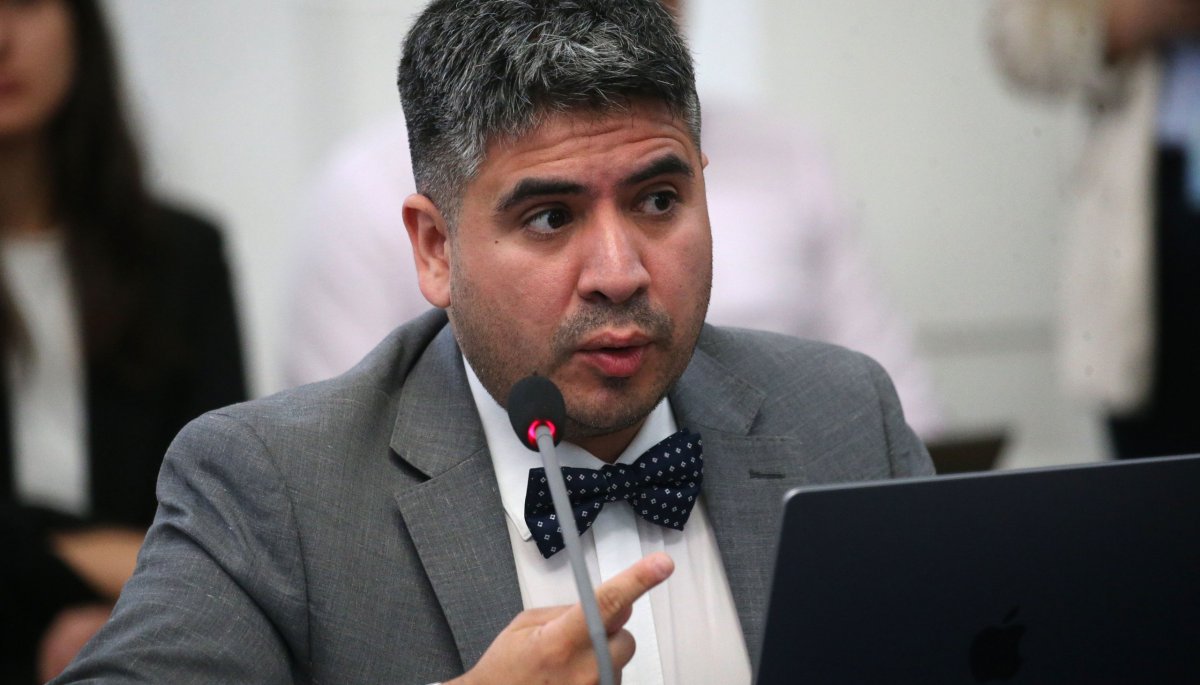 El Diputado Lagomarsino denuncia que el Gobierno ha recortado el presupuesto destinado a Salud en cerca de $16 mil millones.