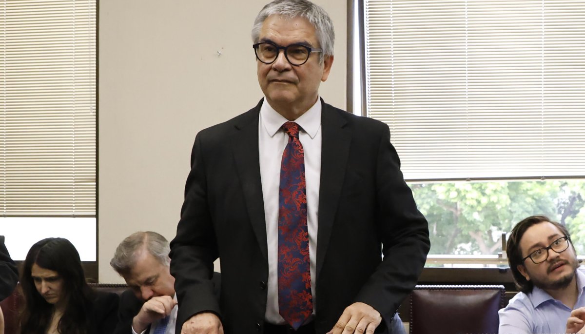 El Ministro de Hacienda respalda la viabilidad de la reforma de pensiones y sostiene que «es una propuesta responsable para el país».