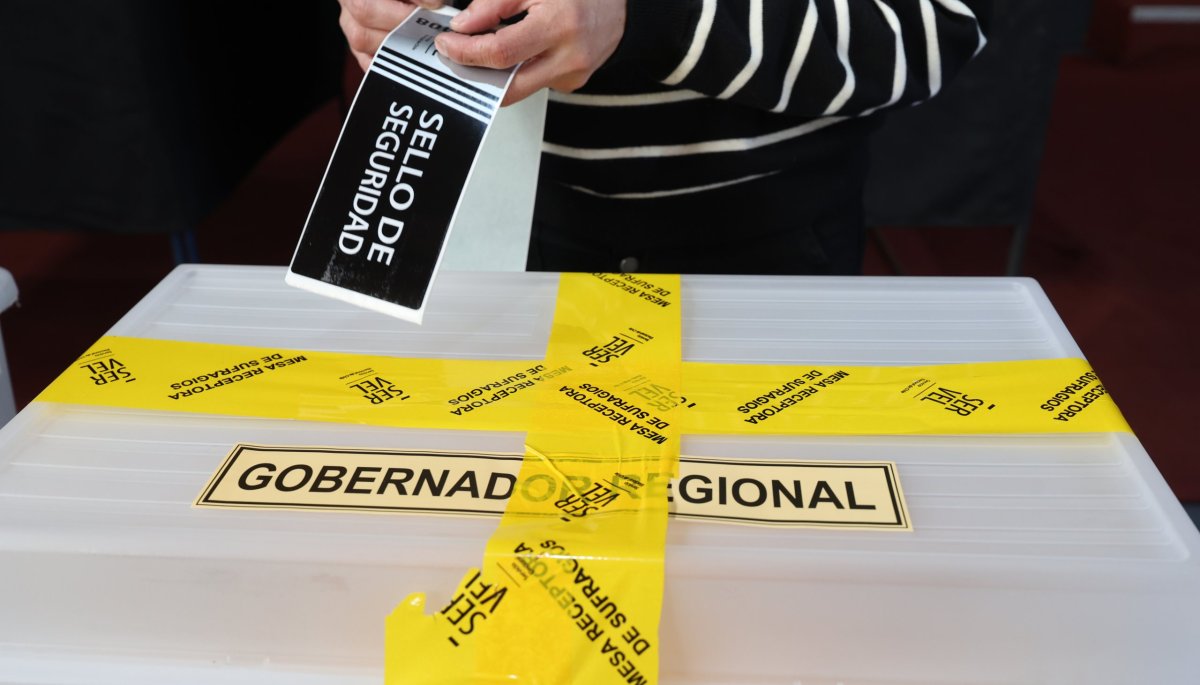 Este lunes, asumen sus funciones los nuevos gobernadores y consejeros regionales.