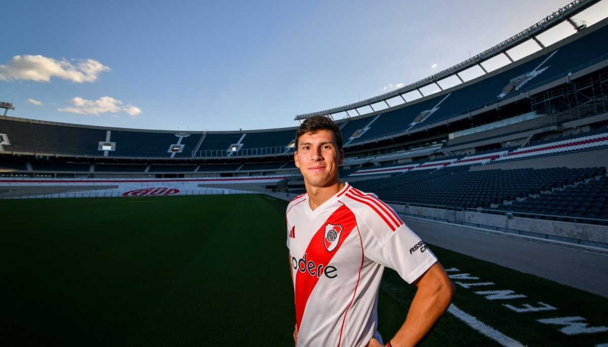 Gonzalo Tapia ha sido confirmado como nuevo refuerzo de River Plate y tendrá su primera experiencia en el exterior.