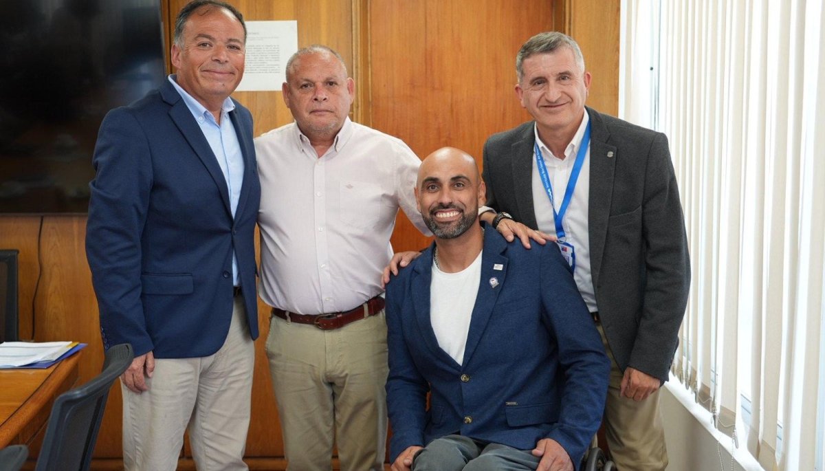 El gobernador Mundaca promete respaldo de la región de Valparaíso para los Juegos Parapanamericanos Juveniles 2025.