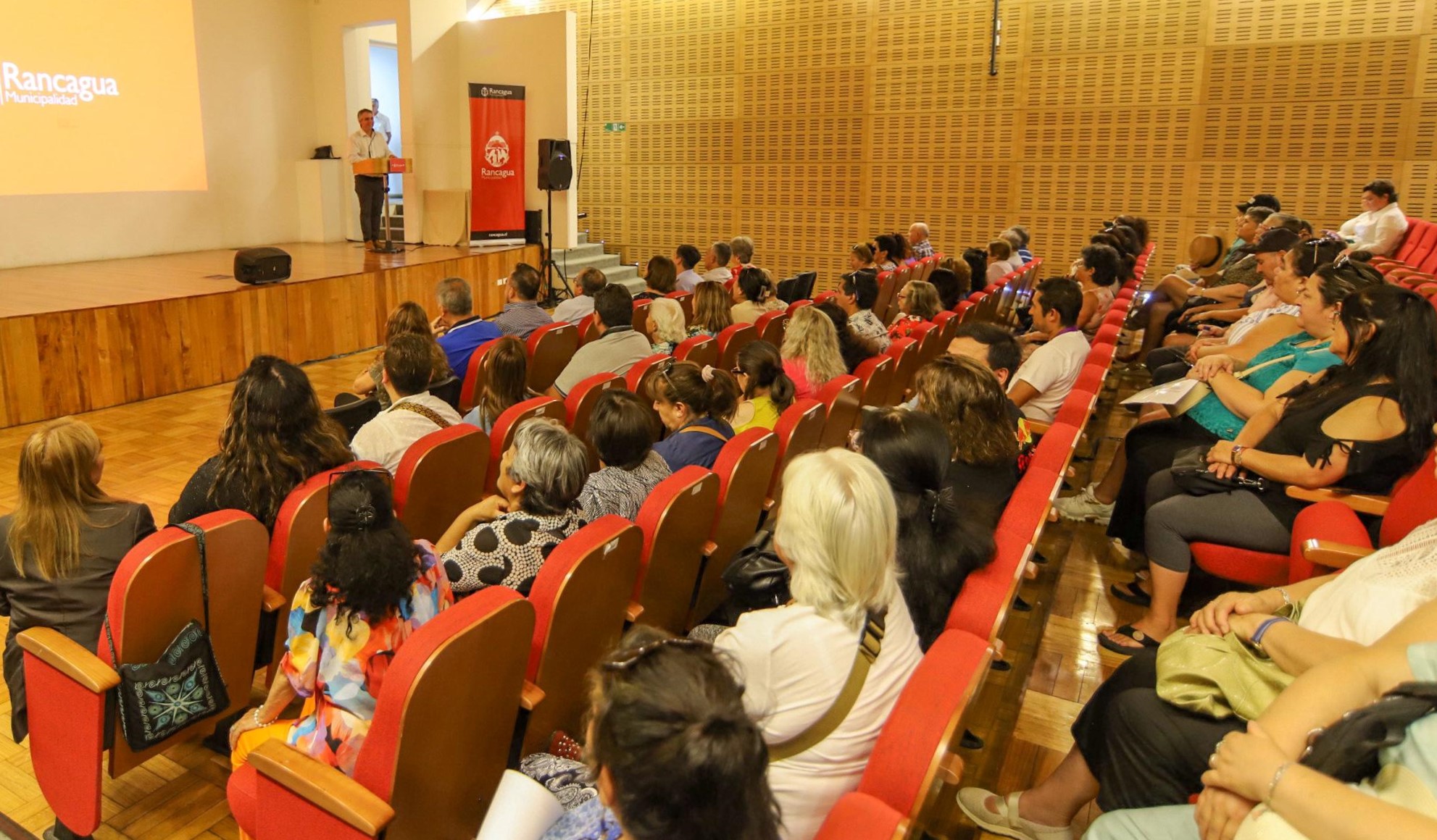 Más de 8 mil rancagüinos tendrán la oportunidad de disfrutar de un día en la playa.