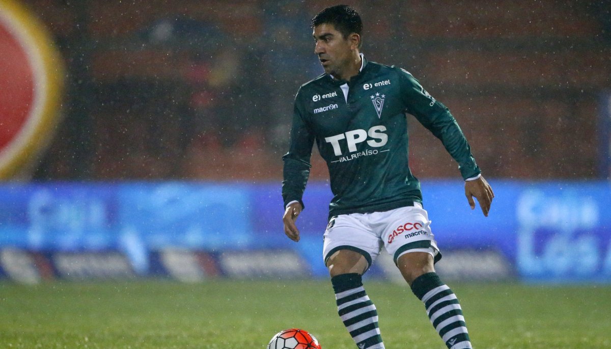 S. Wanderers se comunica con David Pizarro para que asuma un significativo puesto en su objetivo de regresar a Primera División.
