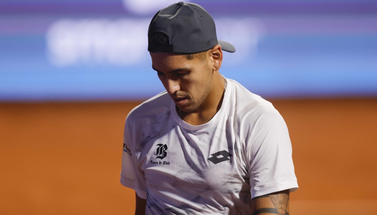 Alejandro Tabilo queda fuera de la defensa del título en el ATP 250 de Auckland al perder en su debut.