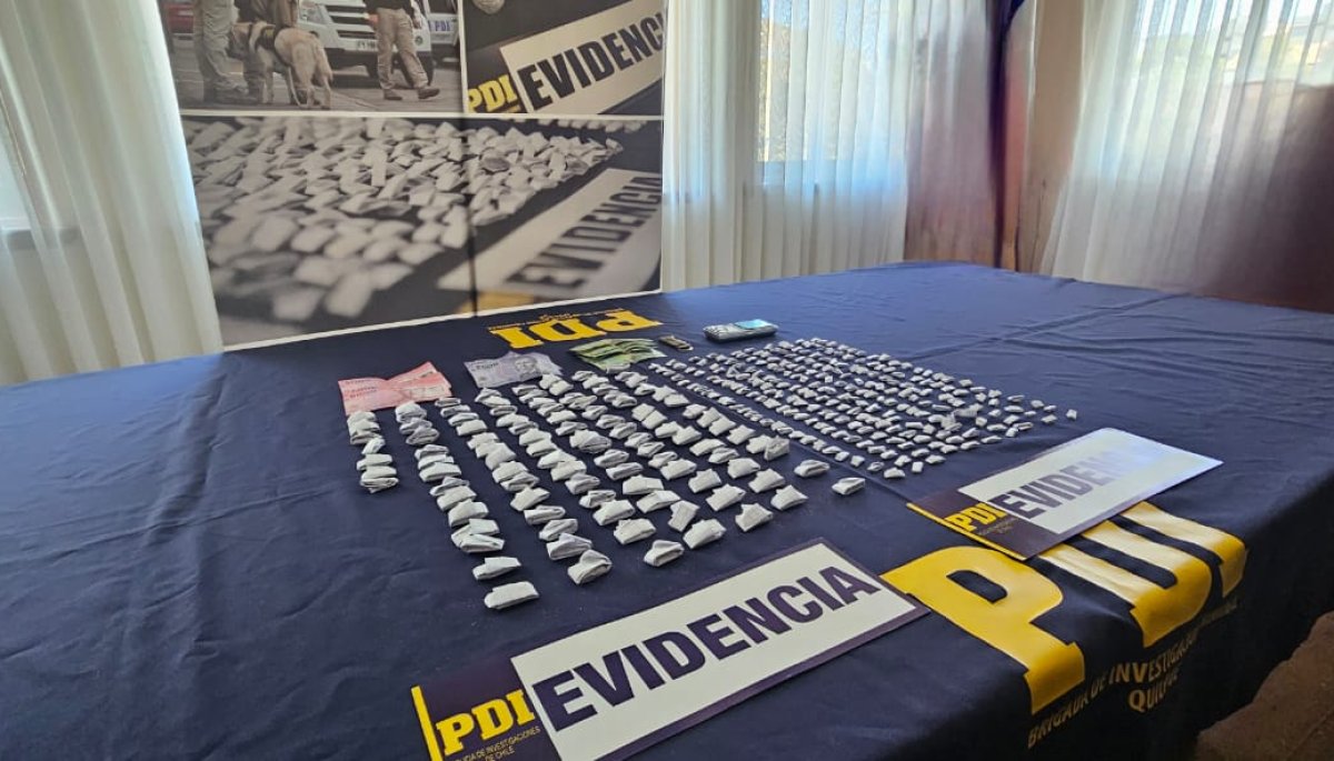 Capturan a dos individuos que empleaban un minimarket como tapadera para la venta de drogas en Quilpué.