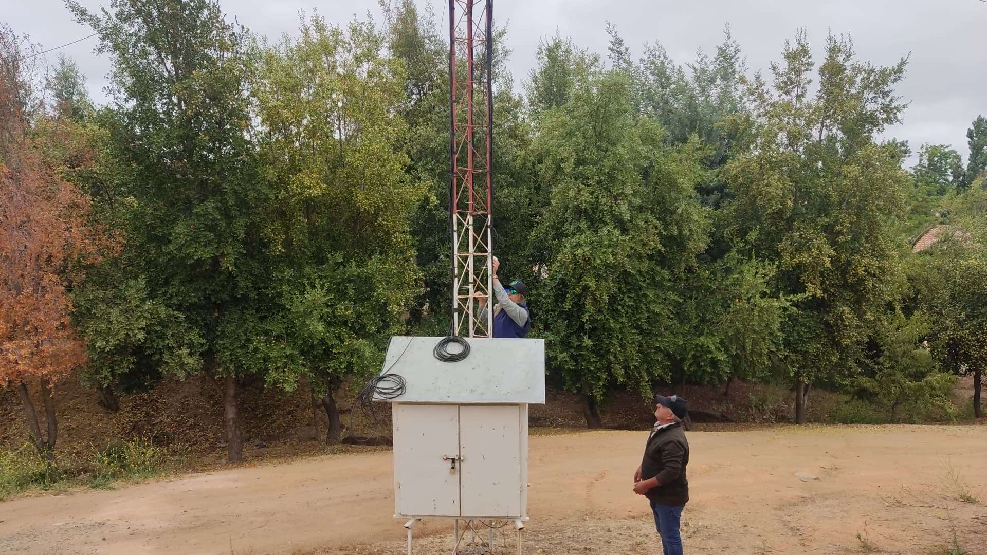 Se instalan sensores para medir la contaminación del aire generada por incendios forestales.