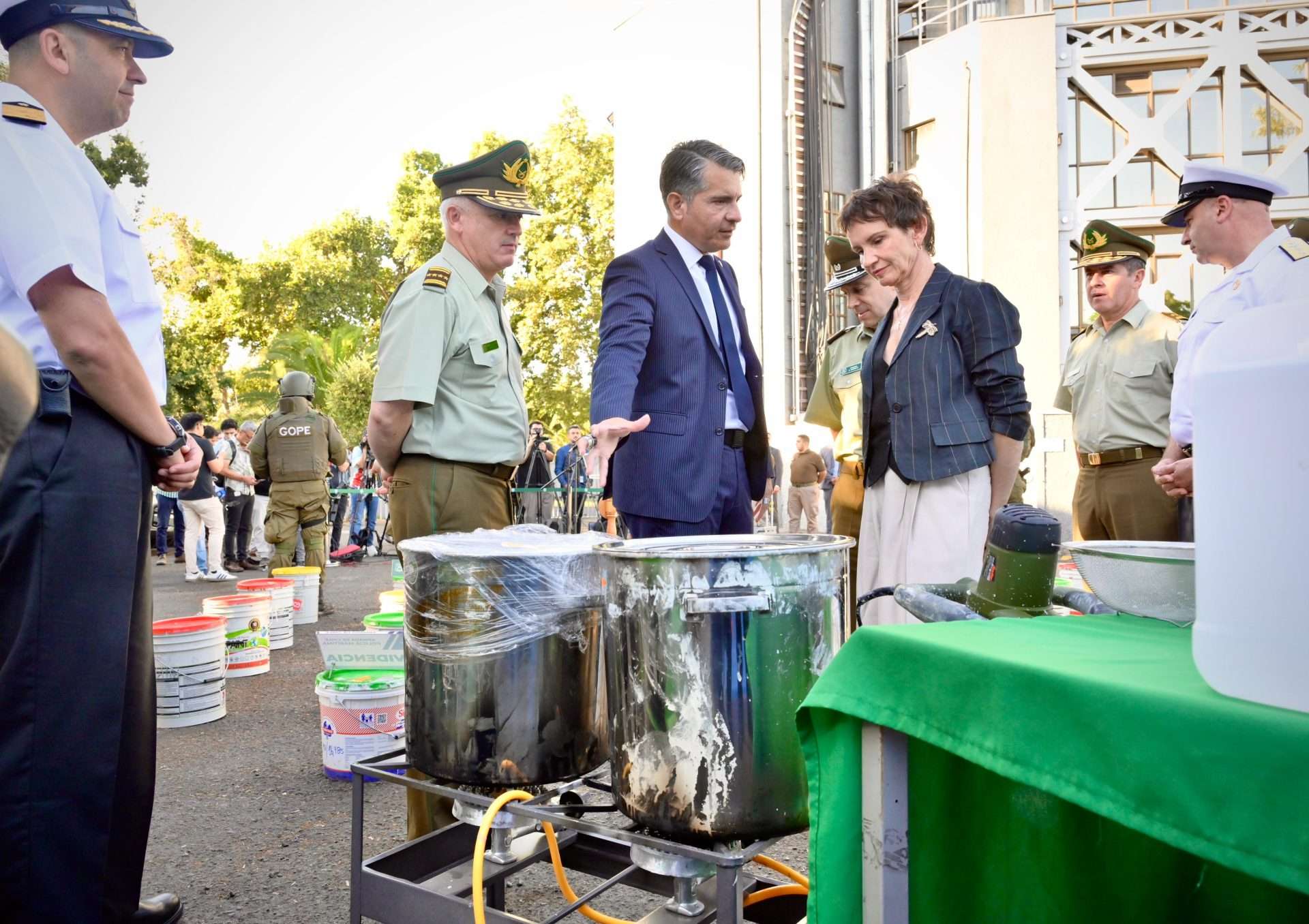 Dos mexicanos arrestados en Lolol podrían estar relacionados con el Cartel de Jalisco Nueva Generación.