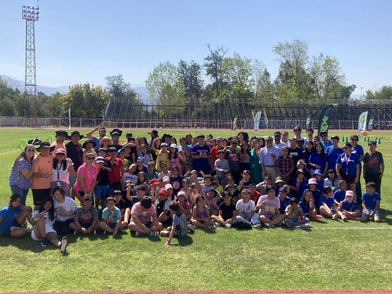 Más de mil niños y niñas disfrutan de los Centros de Cuidados para Trabajos de Temporada 2025.