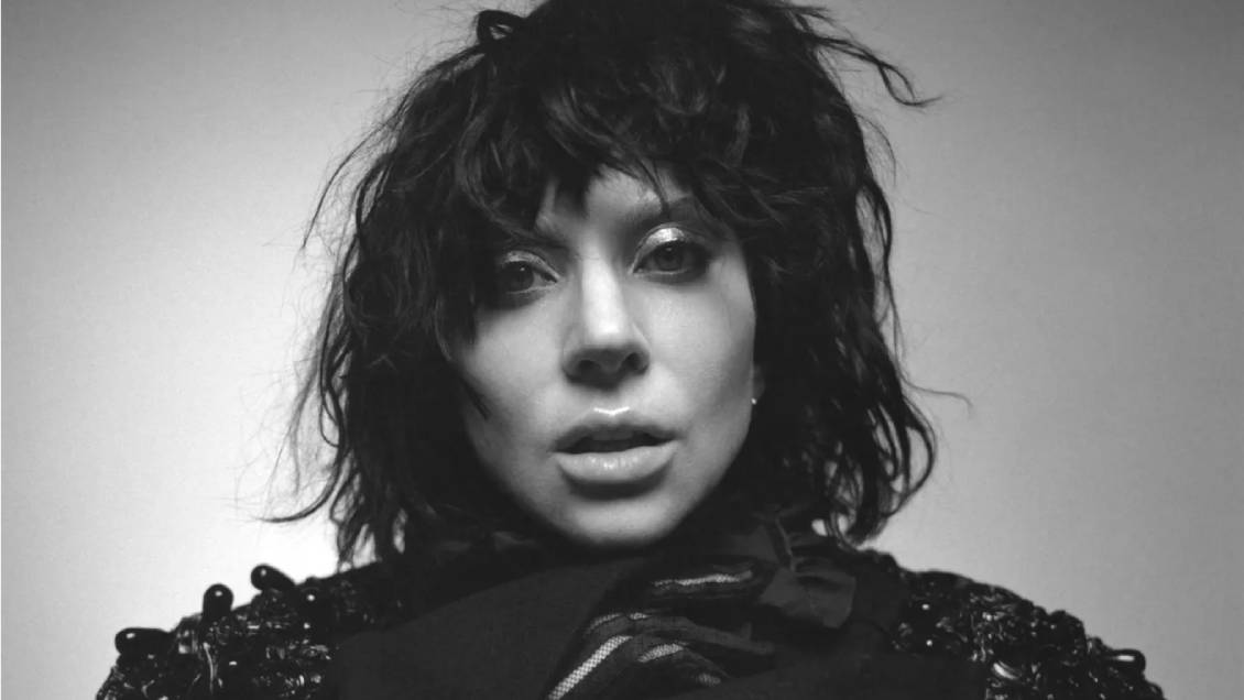 Lady Gaga revela el lanzamiento de su séptimo álbum de estudio: «Mayhem» estará disponible el 7 de marzo.