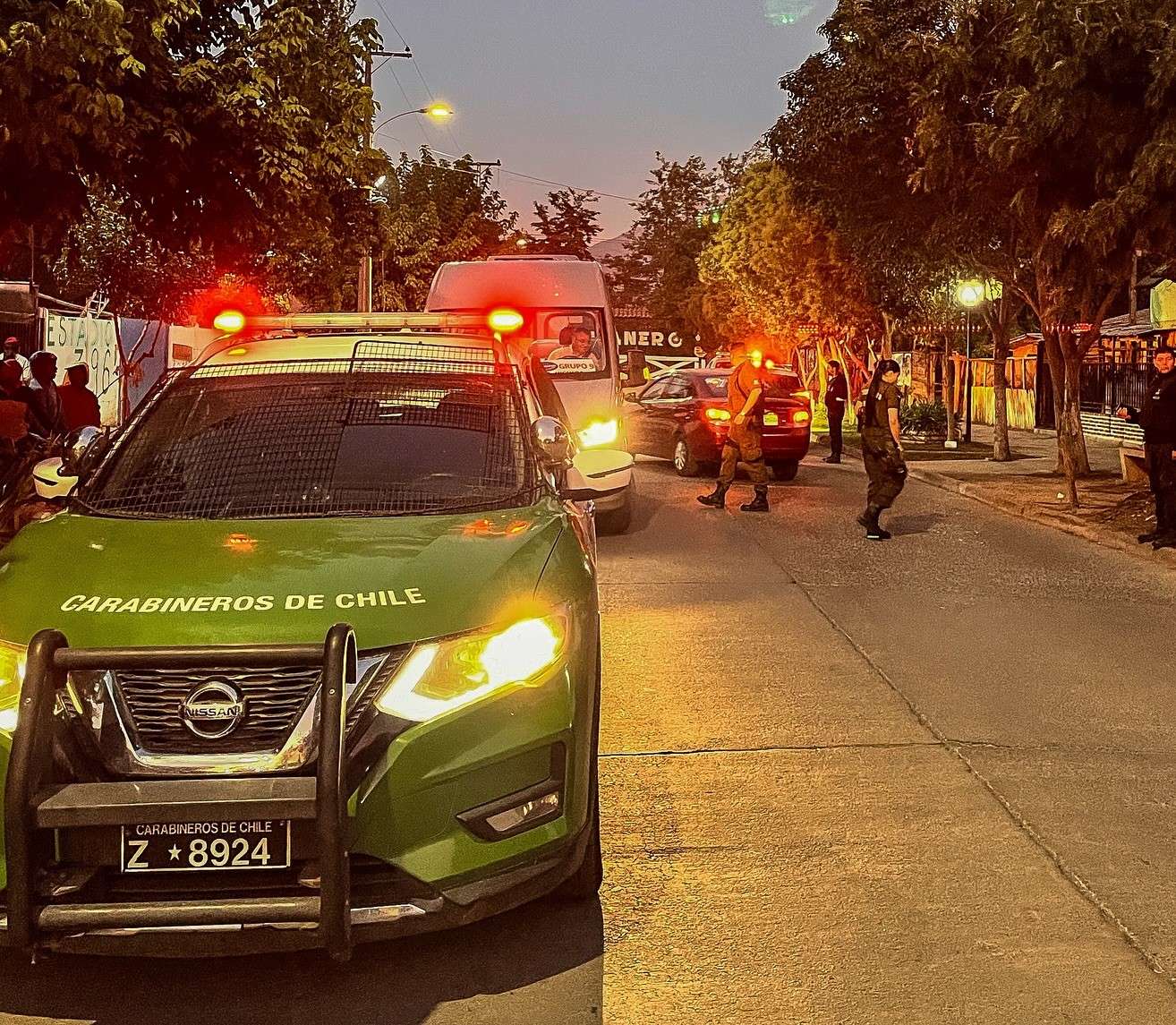 Seis arrestos tras un extenso operativo de carabineros y personal municipal en Graneros.