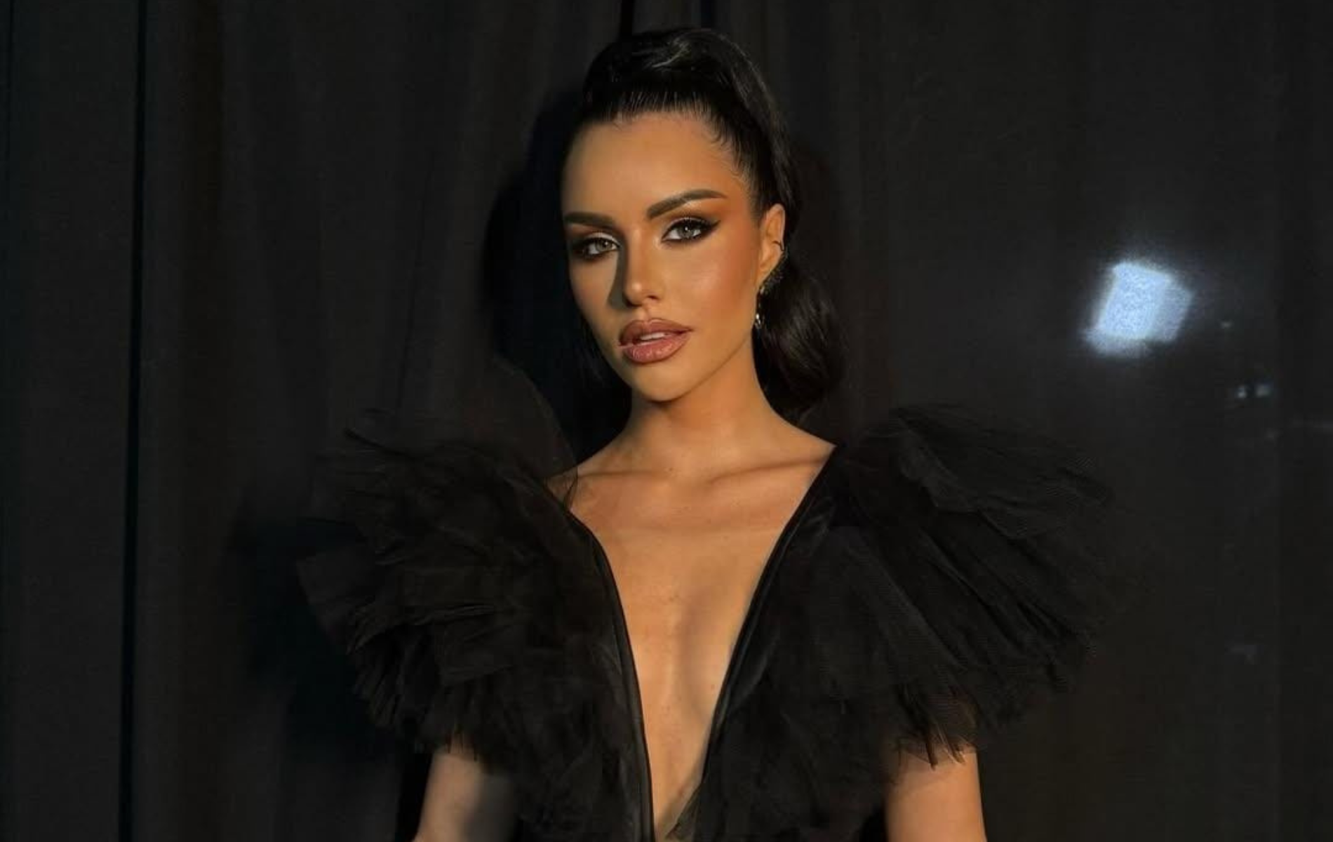 Emilia Dides: La Velada de los Enamorados en Constitución