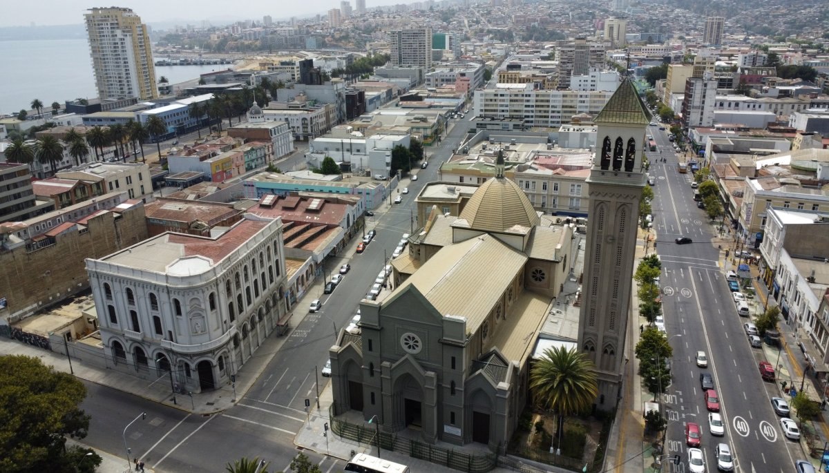 Valparaíso implementa la guía de la Unesco para salvaguardar su Sitio Patrimonio Mundial de incendios.