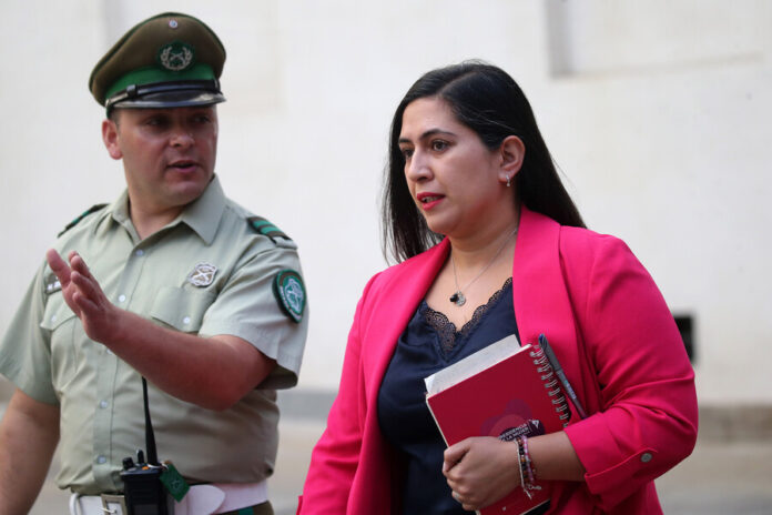 Acuerdos entre el Gobierno y los municipios sobre las licencias de conducir.