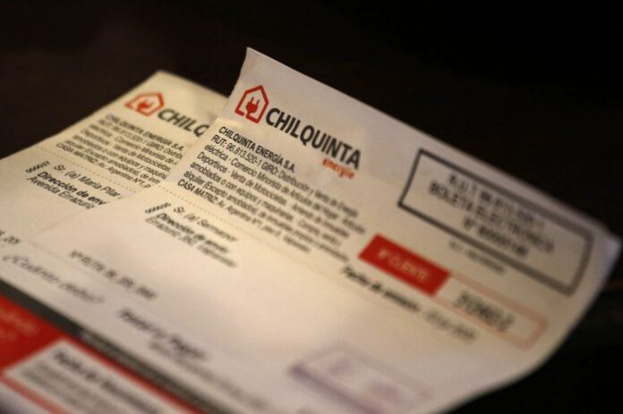 Chilquinta y Sernac establecen un plan de compensación para los clientes perjudicados por los cortes de luz de 2024.