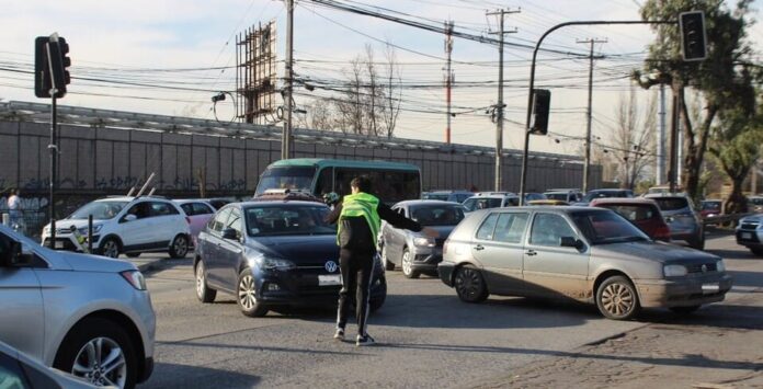 Carolina Tohá convocó de manera urgente a una reunión del Cogrid Nacional para abordar la emergencia eléctrica.