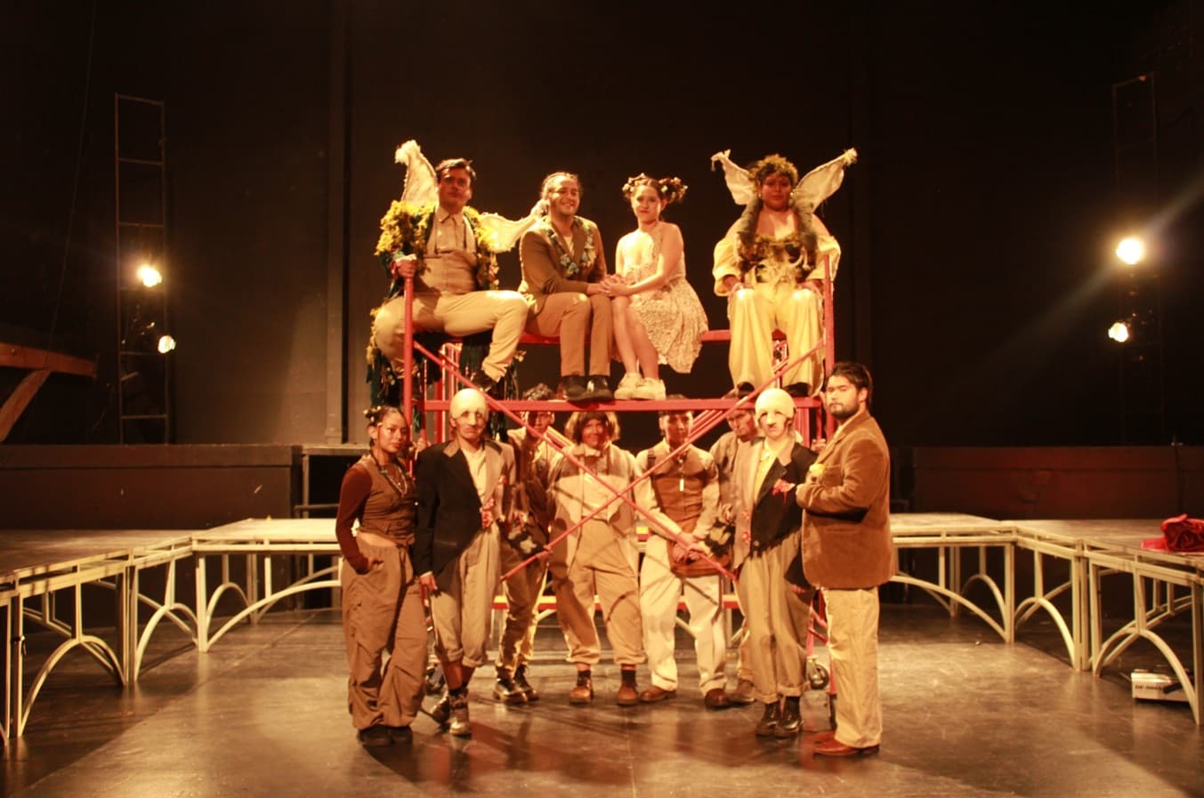 Versión latinoamericana llena de energía de un clásico de Shakespeare se estrena en el encuentro de comedias del Teatro Mori.