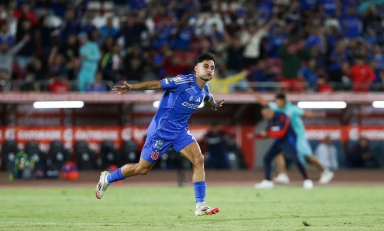 La U goleó a Ñublense 5 a 0 en su debut en el Campeonato.