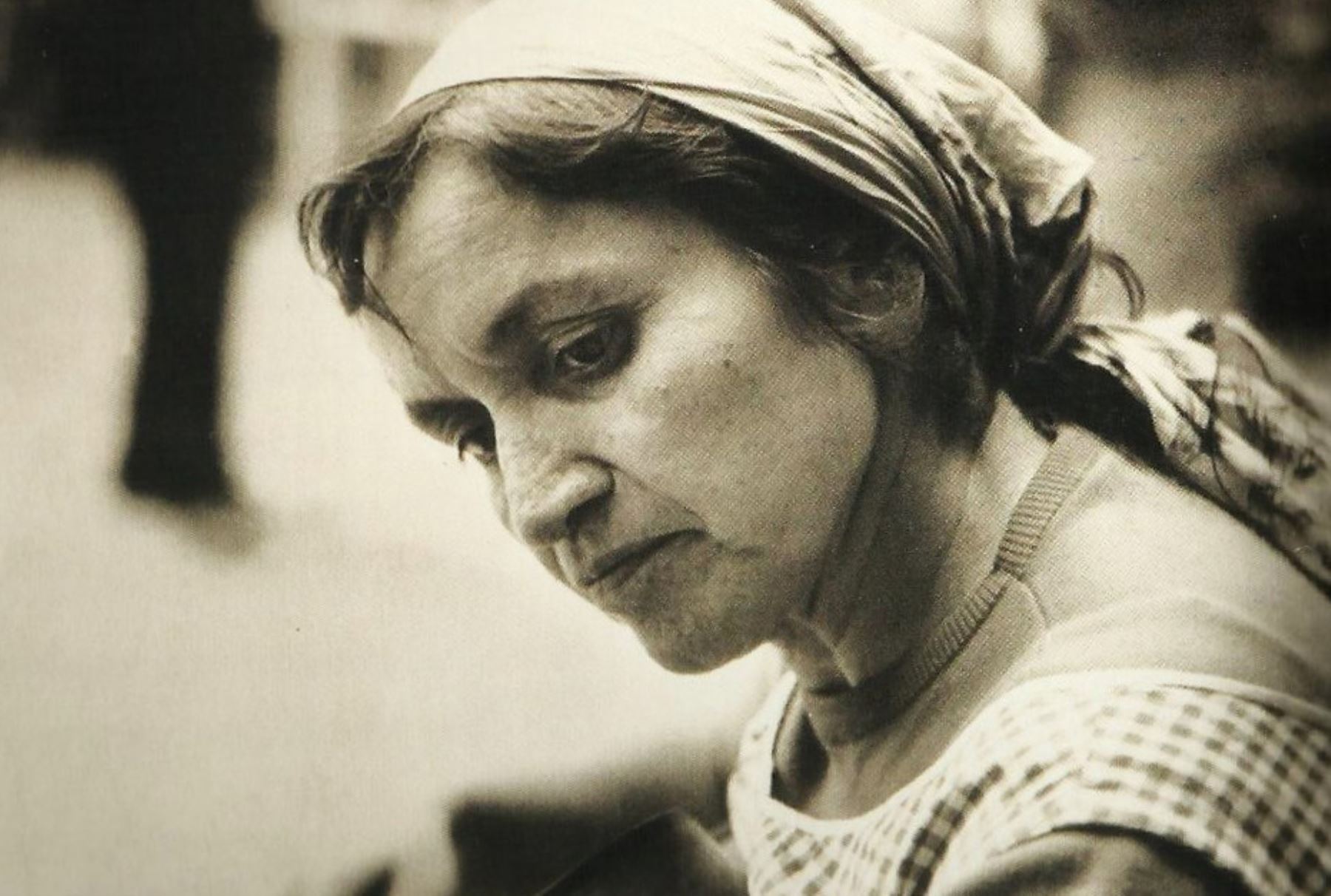 Chilenas que marcaron la historia: Un tributo en el Día de la Mujer.