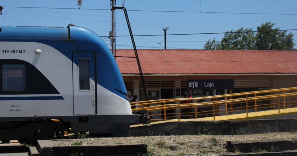 La suspensión parcial del servicio Corto Laja se extenderá hasta el 4 de abril debido a un incendio forestal que dañó la infraestructura.