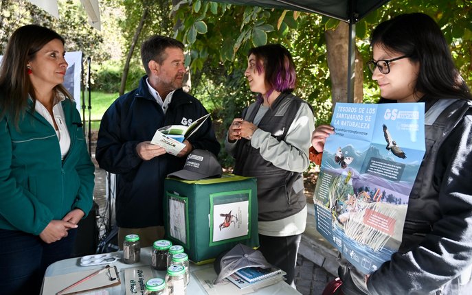 Presentan informe sobre el programa Comunidad Contra el Fuego.
