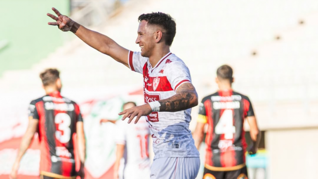 Deportes Copiapó vence a Rangers 3-0 y se acerca a los primeros puestos de la Primera B.