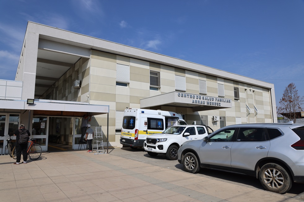 Parral: Actualización del Laboratorio de CESFAM Arrau Méndez.