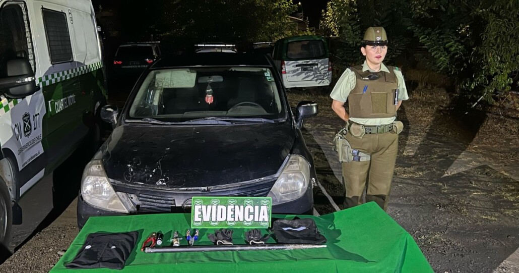 Banda delictiva capturada tras una persecución en la Ruta 5 Sur: Fueron sorprendidos en el acto robando un camión en Yumbel.