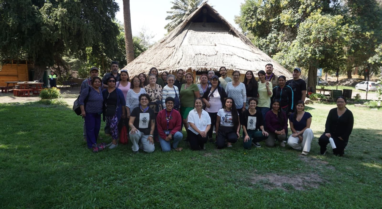 La Municipalidad de Santiago lleva a cabo con éxito el segundo encuentro anual de huertos comunitarios.