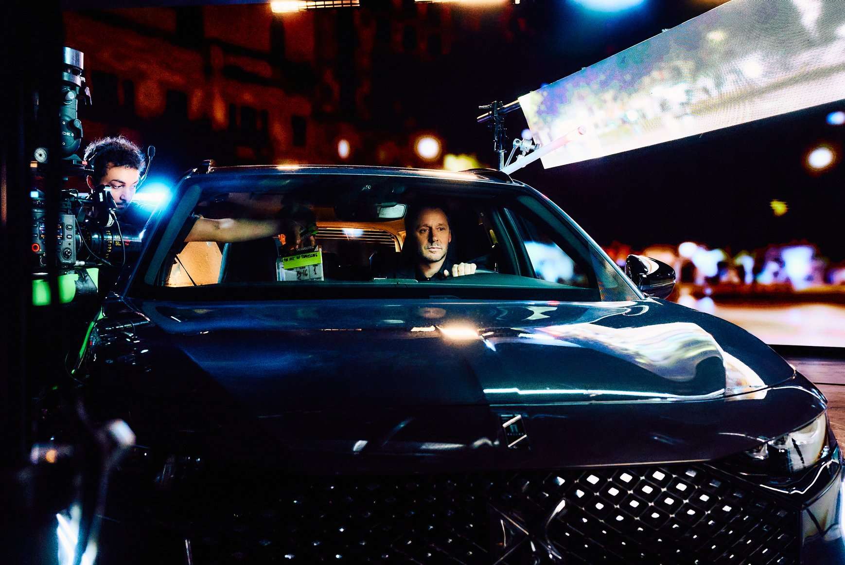 DS Automobiles lanza el cortometraje «El Arte de Viajar».