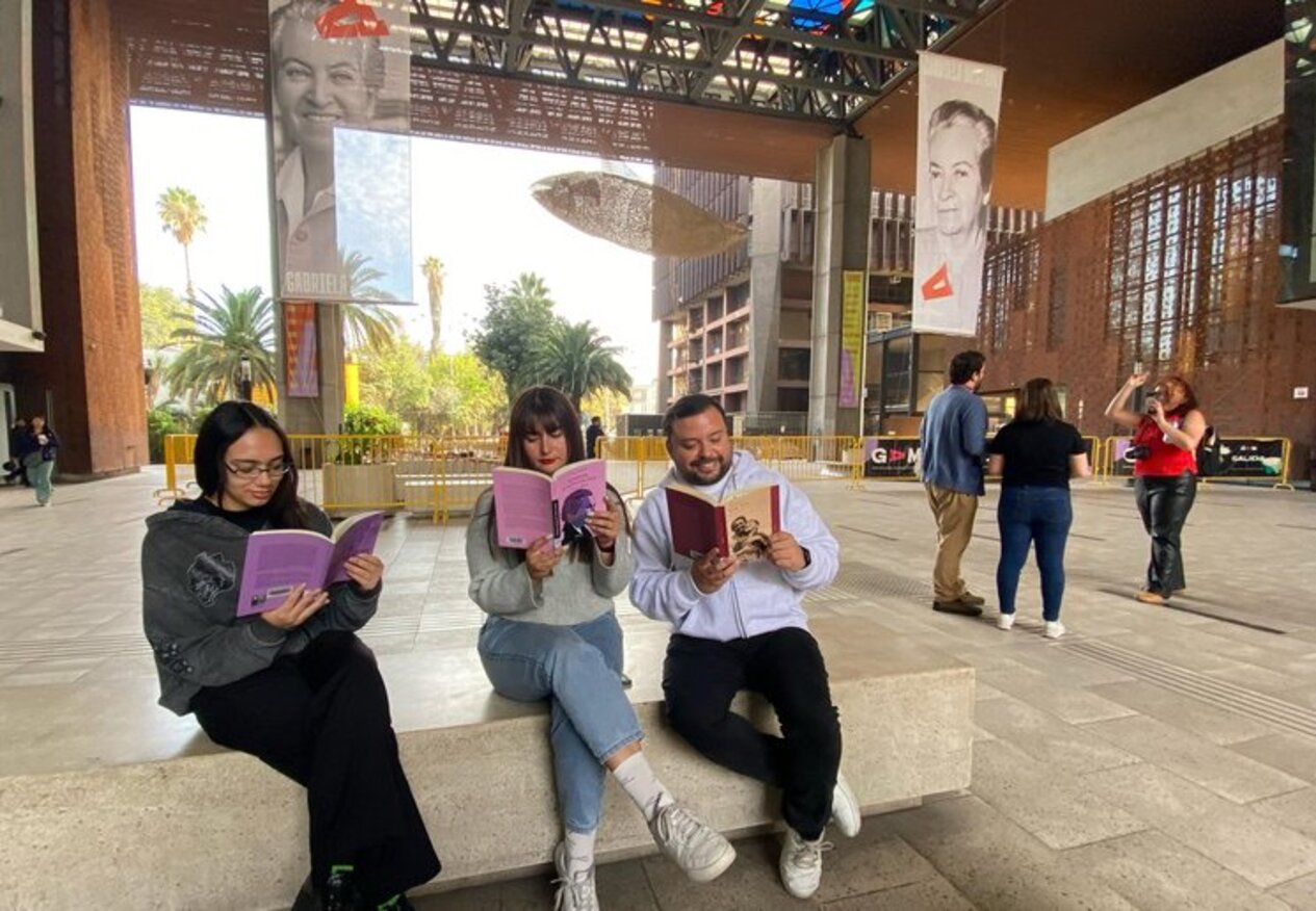 GAM homenajeará a Gabriela Mistral con 8 horas de lectura en público.