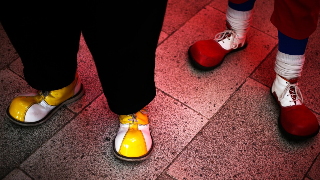 Detienen a la propietaria de un circo en Mulchén tras recibir una denuncia por el secuestro de un menor.