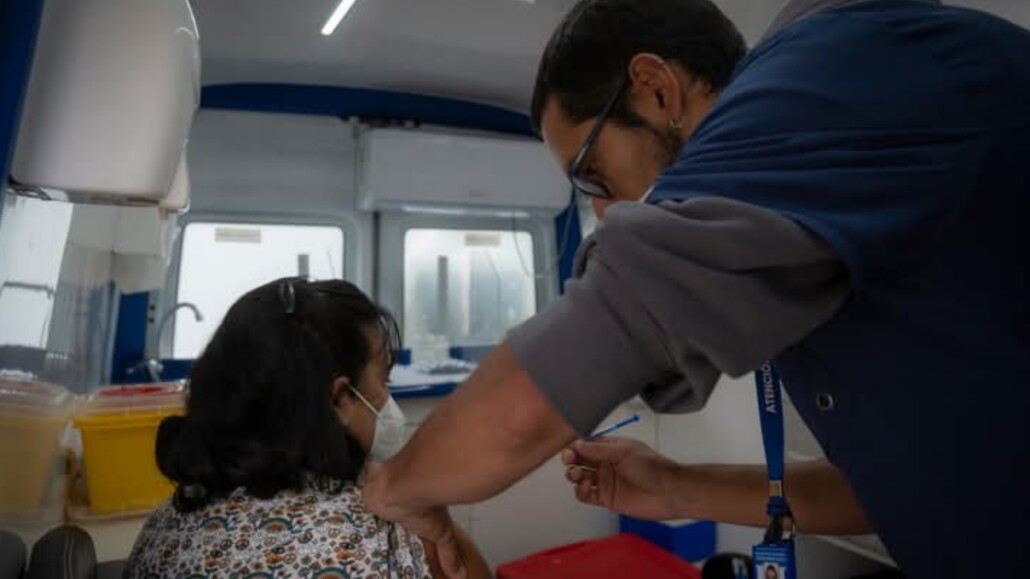 Atención especial a la vacunación contra la influenza en Los Ángeles durante la Semana Santa.