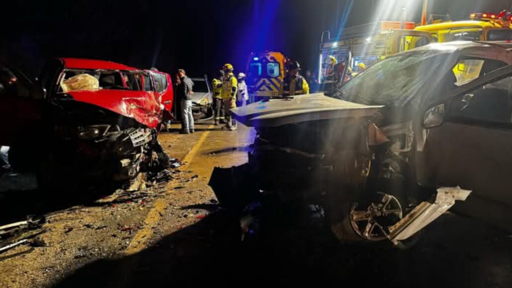 Triple choque en Malleco deja a dos personas en estado grave.