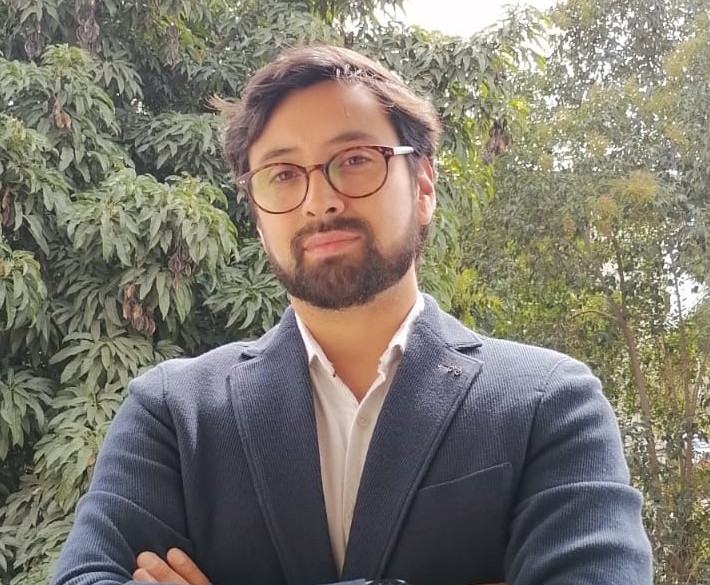 Ciencia al servicio de la conciencia por Marcelo Calderón.